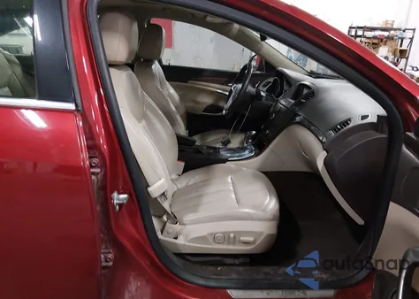 2013 Buick Regal Turbo - Premium 2 z USA, uszkodzony, nr VIN 2G4GT5GV5D9225445